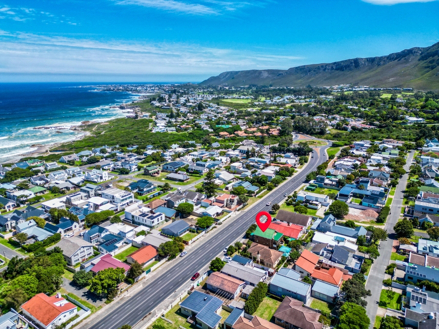 5 Bedroom Property for Sale in Voelklip Western Cape
